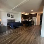 Awesome Loft At Hollywood Free Parking